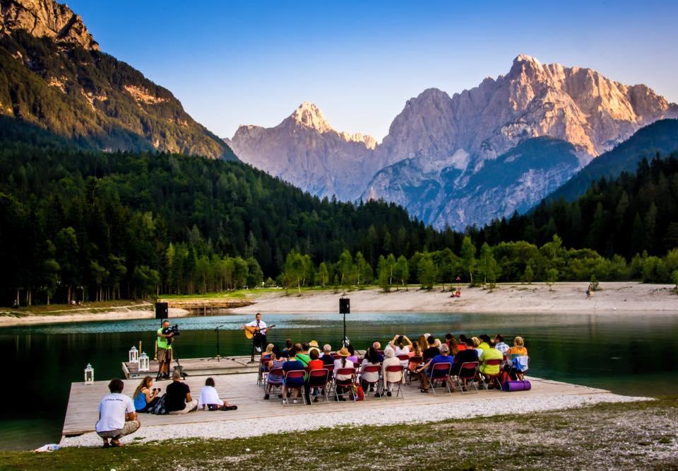 Апартаменты Alpine Spot Краньска Гора Экстерьер фото